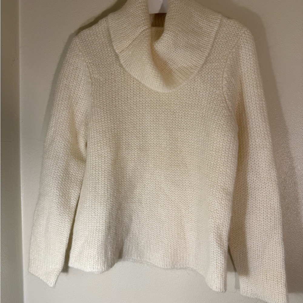 Ralph Lauren Cream Cowl Neck Sweater mohair blend size Large
